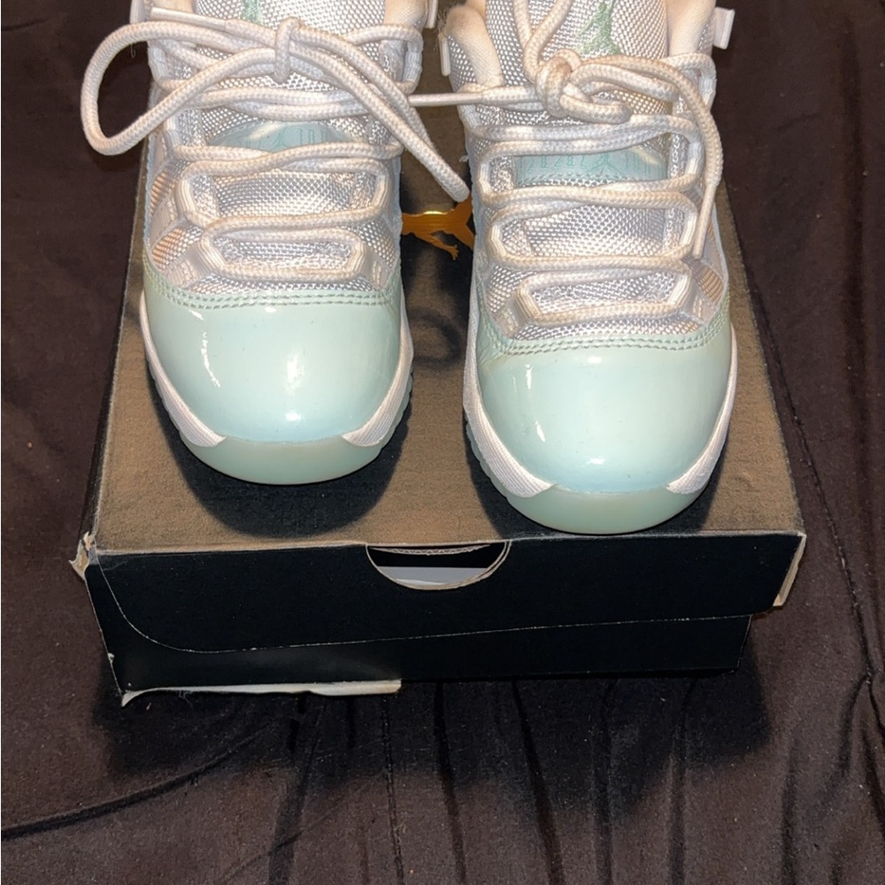 Jordan 11 Low